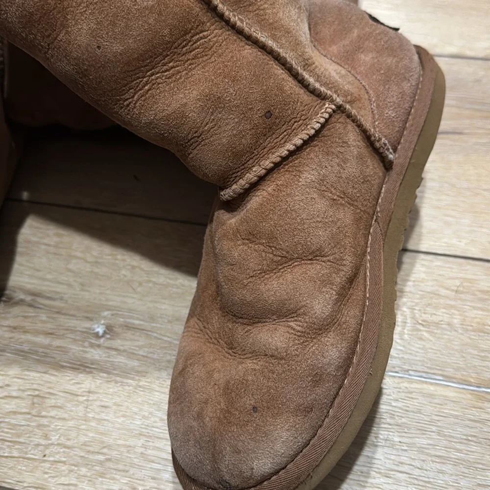 UGG Australia Chestnut Sheepskin Tall‎ Winter Comfort Boots Womens Sz W7